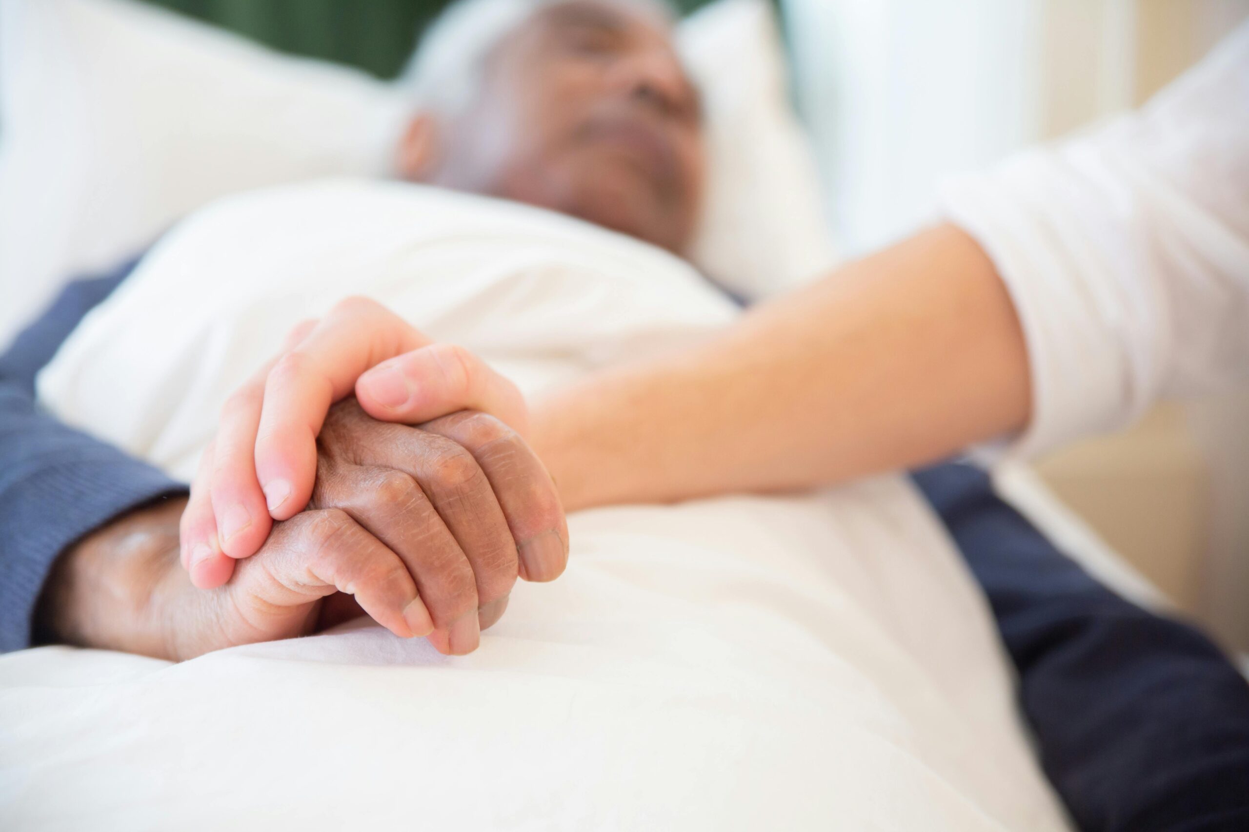 Understanding the Difference Between Palliative Care and Hospice