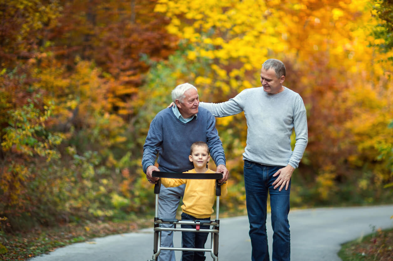 hospice-patient-with-family
