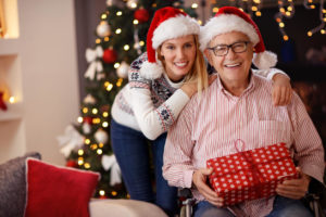 celebrating-christmas-with-senior-loved-one