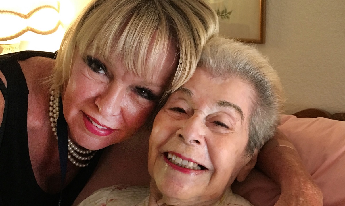 Gift of the Heart – Hospice Volunteer Nancy Johnson