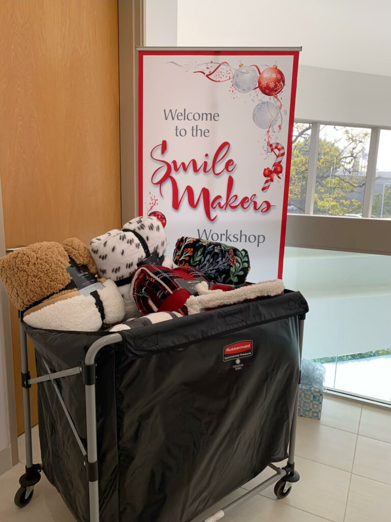 smile_makers_blanket_drive 