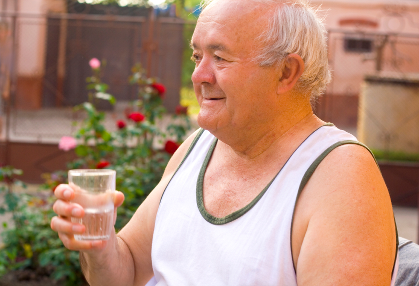 keeping seniors hydrated